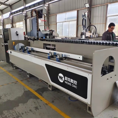 3 축 CNC 알루미늄 가공 센터 창문 및 문 제조 기계