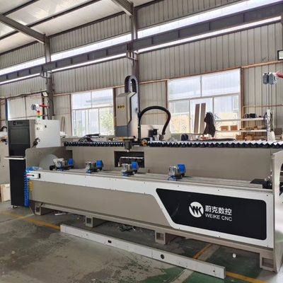 알루미늄 프로파일 3 + 1 CNC 가공 센터 작업 길이는 자동 도구 교환과 함께 3200mm입니다