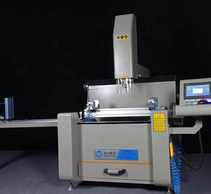 CNC 프레싱 머신 알루미늄 문과 창문 제조 기계