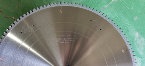 500mm 550mm 600mm 창문 기계 액세서리 PCD 톱 블레이드 TCT 절단