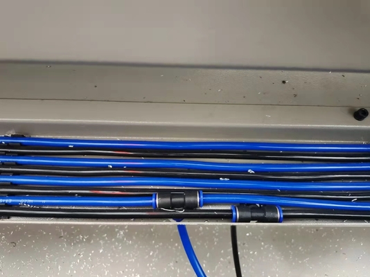 알루미늄 창 CNC 드릴링 프레싱 기계 CNC 가공 센터 판매