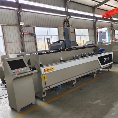 3 주축 알루미늄 UPVC 창문 문짝 개페기 3200 밀리미터 알루미늄 CNC 드릴링과 제분기