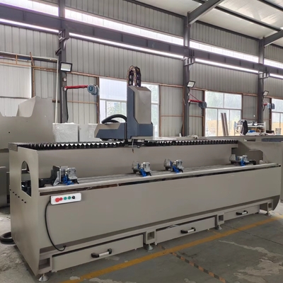 2500mm CNC 굴착 프레싱 머신 자동 커튼 벽 및 알루미늄 문 창 가공 제조