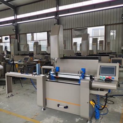 800mm 알루미늄 및 PVC UPVC 단 머리 CNC 복사 라우터
