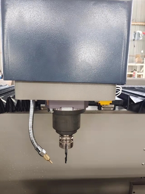 2.6m 알루미늄 문과 창문 제조 기계 CNC 밀링 센터
