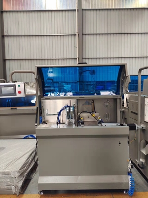 500mm 톱 블레이드 자동 절단 기계 알루미늄 CNC 코너 커넥터 절단 톱 창 기계