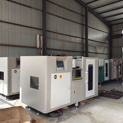 0.3m 5 축 수직 CNC 밀 알루미늄 문과 창을 만드는 기계
