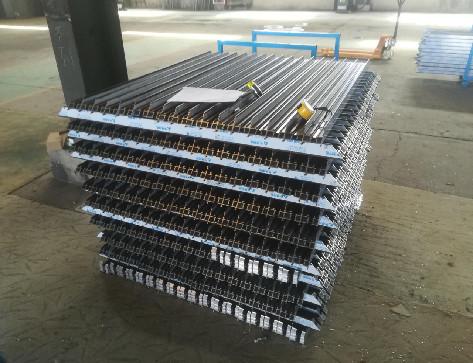 550mm 톱 블레이드 CNC 알루미늄 절단 센터 CNC 단일 머리 알루미늄 창문 커튼 벽 기계