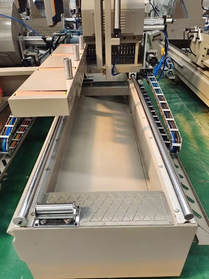 이중 헤드 미트르 톱 600mm 문 창 Cnc 기계 절단 알루미늄