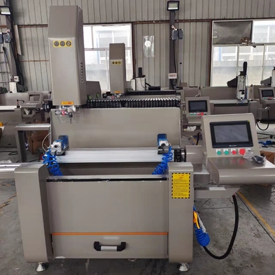 알루미늄 프로파일을위한 고정도 CNC 드릴링 프레싱 머신 알루미늄을위한 CNC 복사 라우터