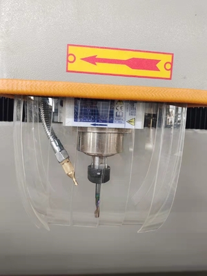 알루미늄 프로파일을위한 고정도 CNC 드릴링 프레싱 머신 알루미늄을위한 CNC 복사 라우터
