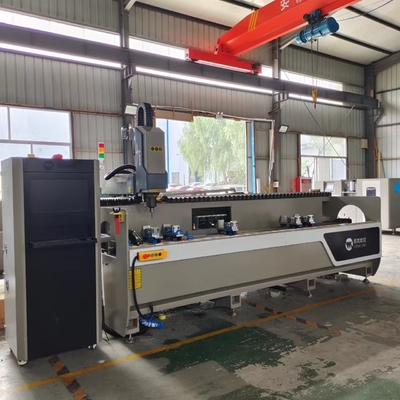 3 축 알루미늄 CNC 가공 센터 작업 테이블 +90 °에서 -90 °로 회전 할 수 있습니다