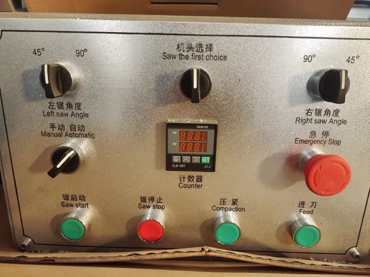 디지털 표시 장치를 가진 반자동 알루미늄 두 배 맨 위 연귀 톱