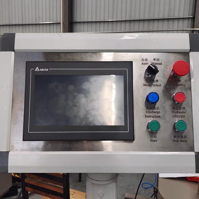 알루미늄 창과 문 단면도 구석 주름을 잡기를 위한 7.5kw Cnc 구석 주름을 잡는 기계