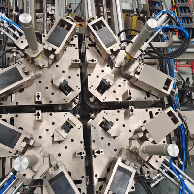 알루미늄 창과 문 단면도 구석 주름을 잡기를 위한 7.5kw Cnc 구석 주름을 잡는 기계