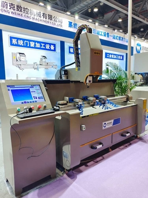 제분기를 꿰뚫는 알루미늄 프로파일 양두 Cnc